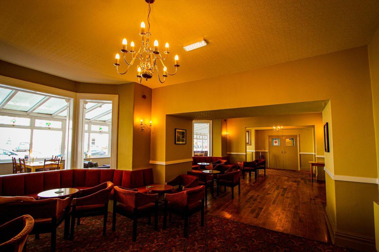 New Loretta Hotel Ландъндо Екстериор снимка