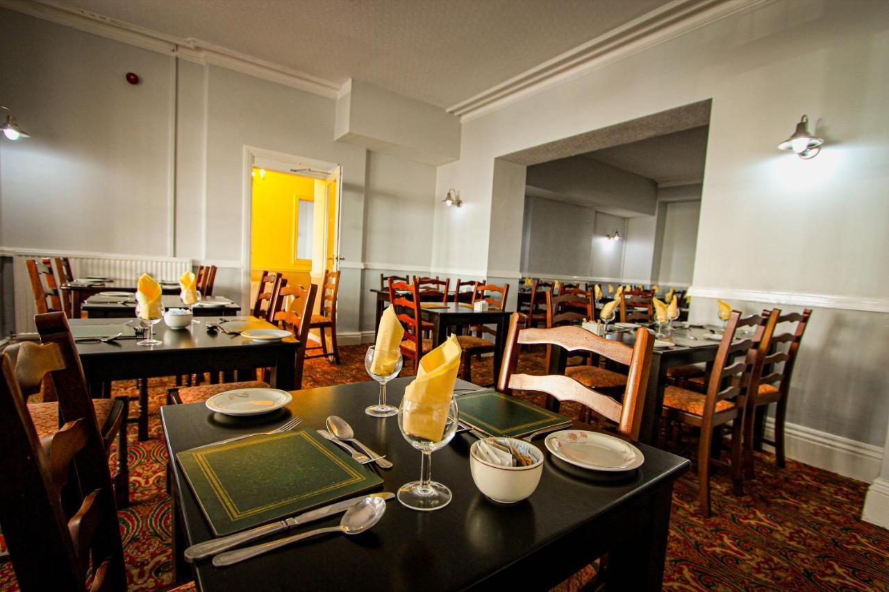 New Loretta Hotel Ландъндо Екстериор снимка